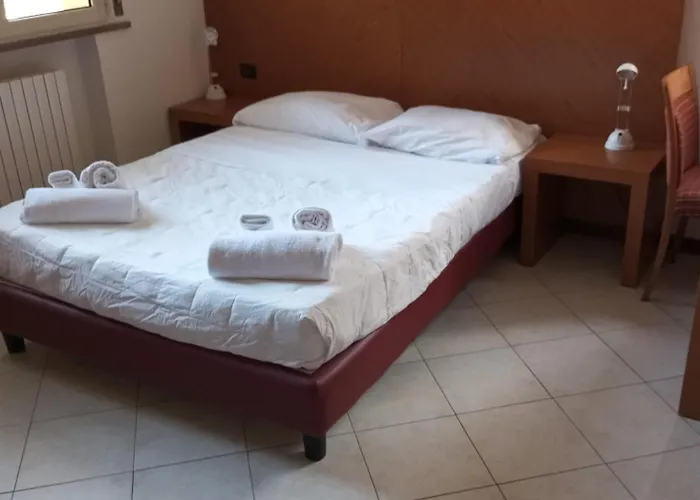 Il Rampicante-monticelli Terme Appartamento