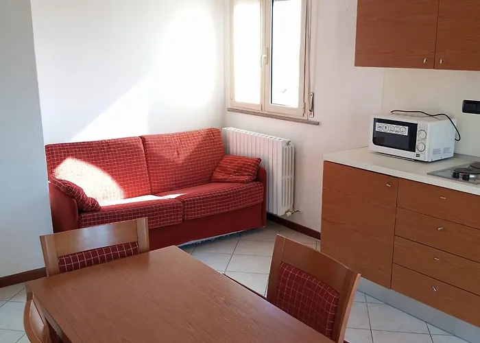 Il Rampicante-monticelli Terme *